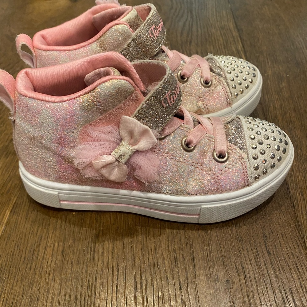 Skechers Twinkle Sparks Light-Up Sneaker Toddler size 9